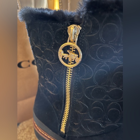 Coach Boots Brand New - Picture 3 of 9